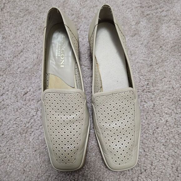 Rangoni Firenze Women's Size 7 AA Tan Leather Low Heels Pump Square Toe Shoes - Picture 3 of 9